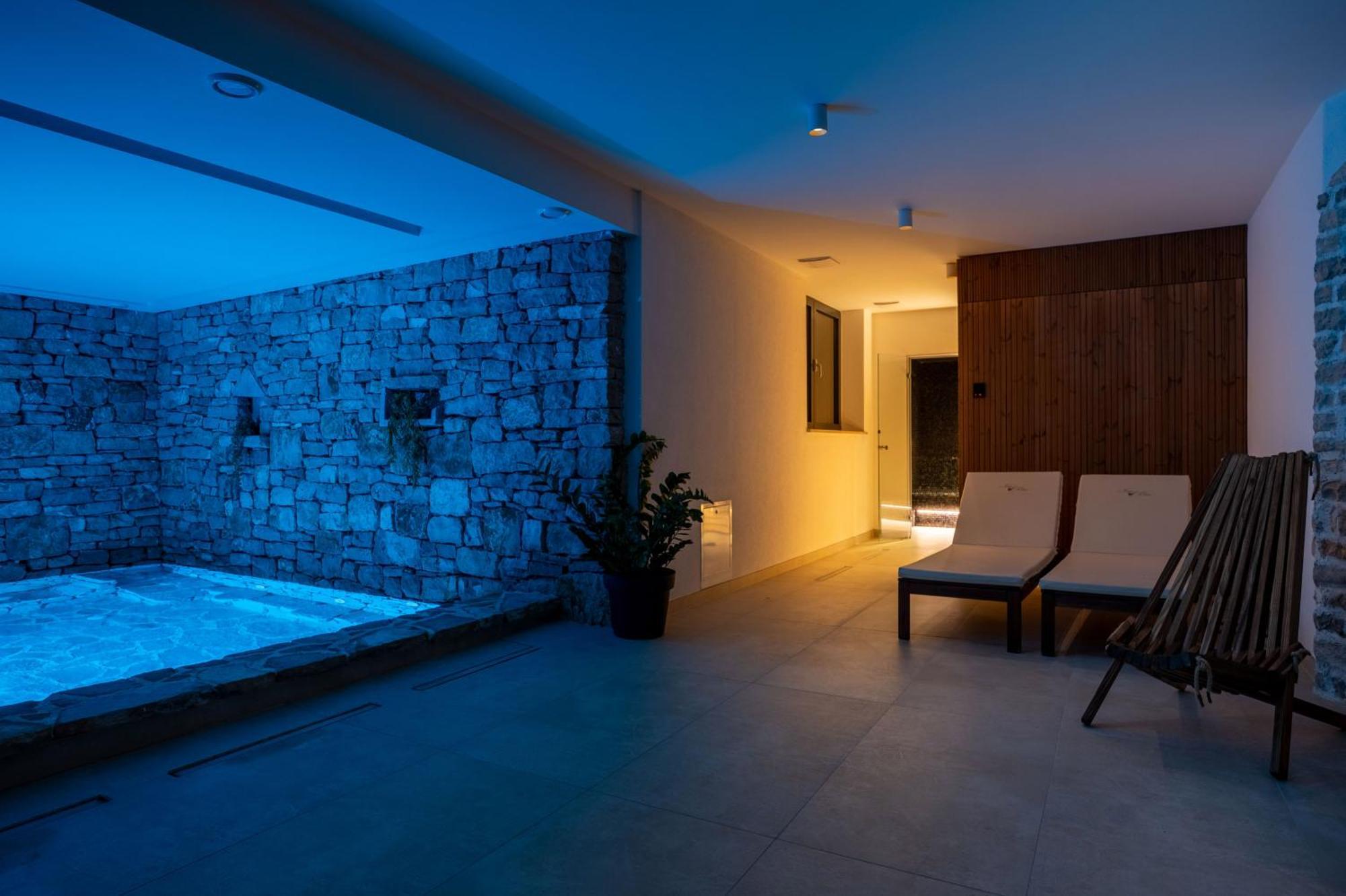 Nono Ban Hotel & Villa Gornji Humac Extérieur photo