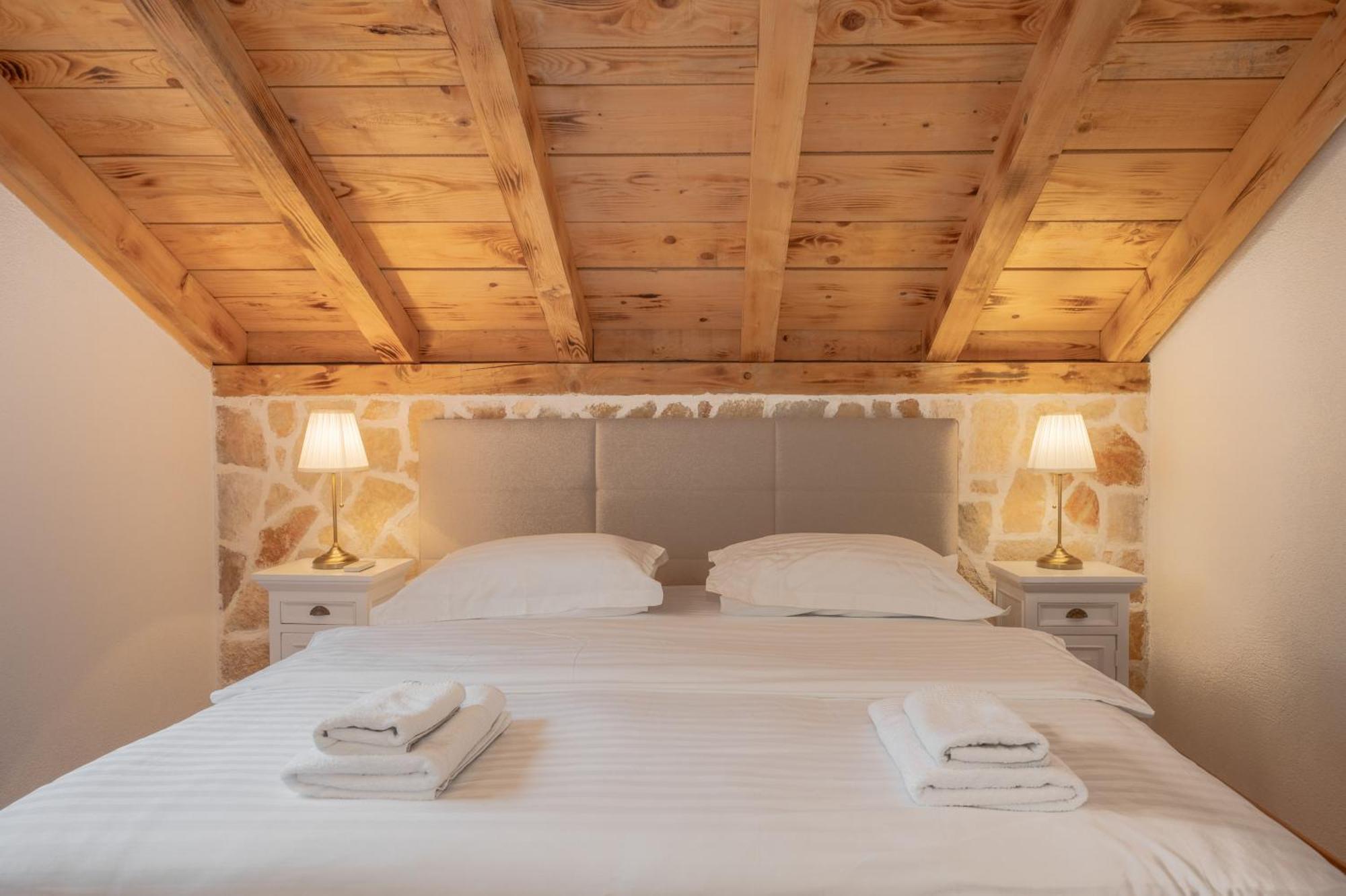 Nono Ban Hotel & Villa Gornji Humac Extérieur photo