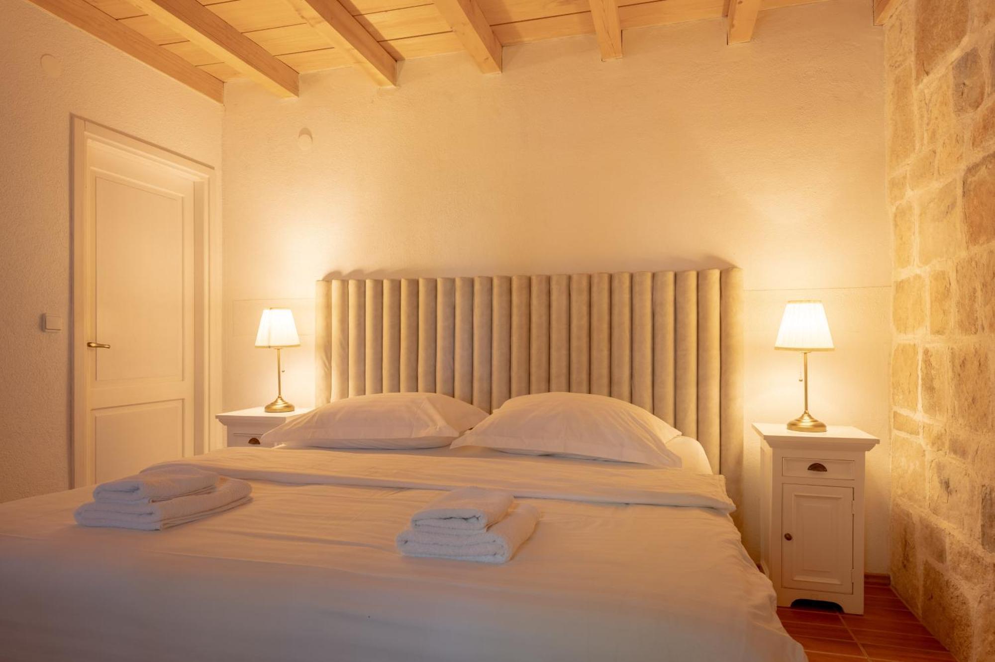 Nono Ban Hotel & Villa Gornji Humac Extérieur photo