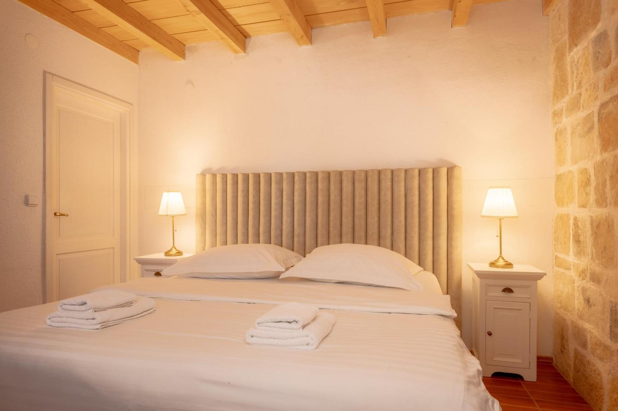 Nono Ban Hotel & Villa Gornji Humac Extérieur photo